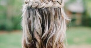 25 Bridesmaids’ Half Up Hairstyles That Inspire