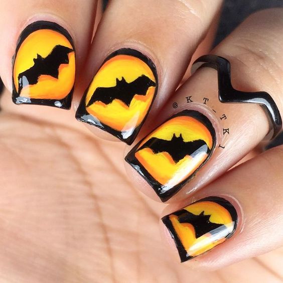 Batman Scary Halloween Nail Art Ideas
