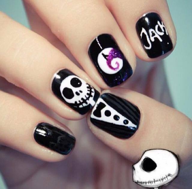 Interesting Halloween Nail Art Design