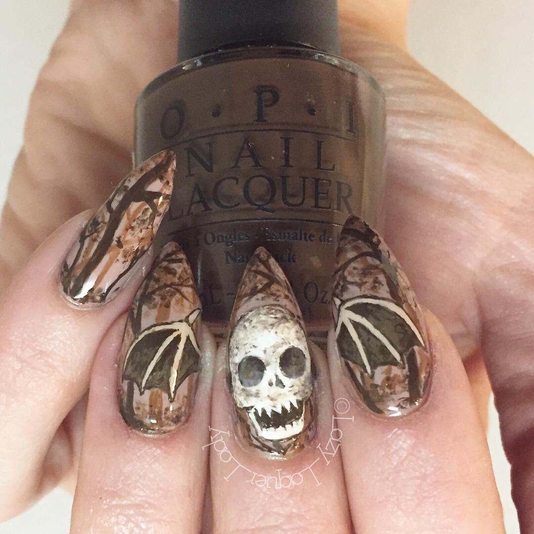 Scary Skeleton Halloween Nail Art Designs