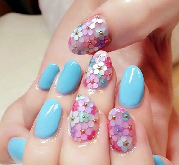 Rich Flowers and Glossy Tips