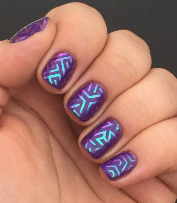 15 Color Changing Nail Inspirations