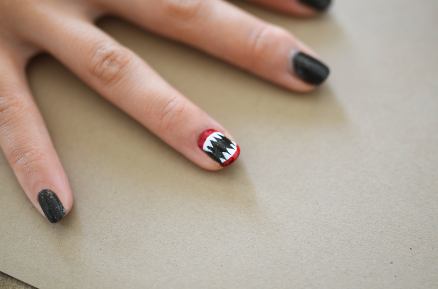 Monster Halloween DIY Nail Art