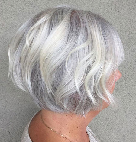 Silver Short Hair Wavy