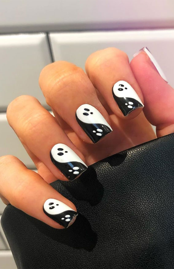 ying yang ghost nails, halloween nails, halloween nail art, halloween nail designs 2020
