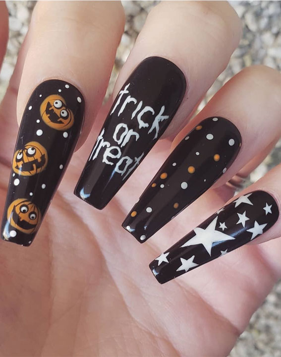 brown nails, brown halloween nails, halloween nails, halloween nail art, halloween nail designs 2020