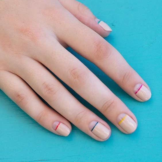 15 Gorgeous Minimalist Nail Design Ideas