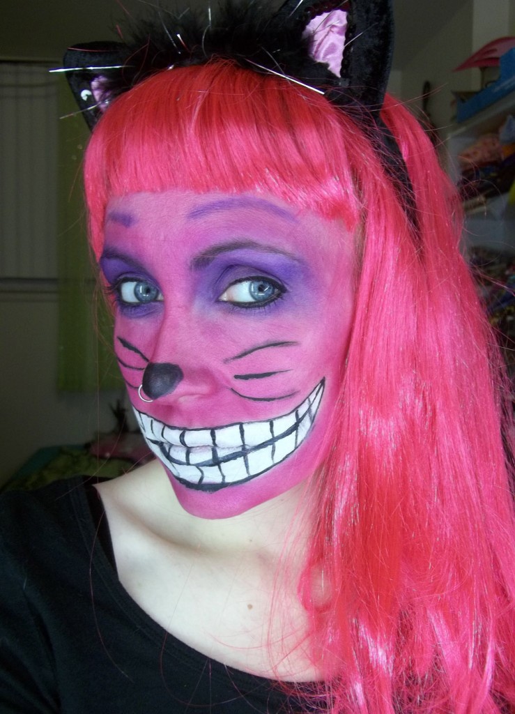 DIY-cheshire-cat-makeup-3-739x1024