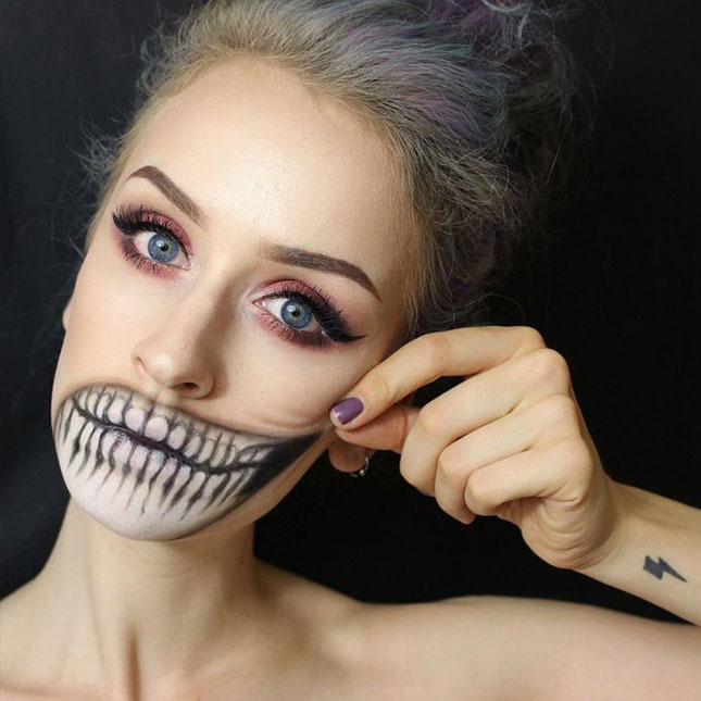 Skeleton Mouth Makeup DIY