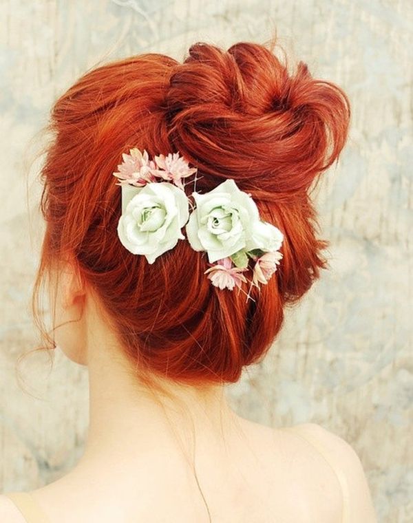 Prom Hair Styles for Long Hair (with Flowers) 2