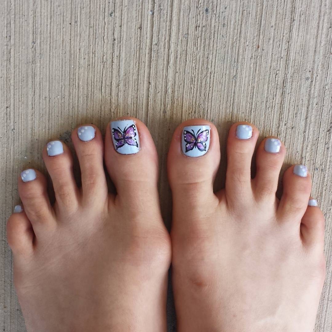 Tiny Cute Butterfly Nail Art for Toe