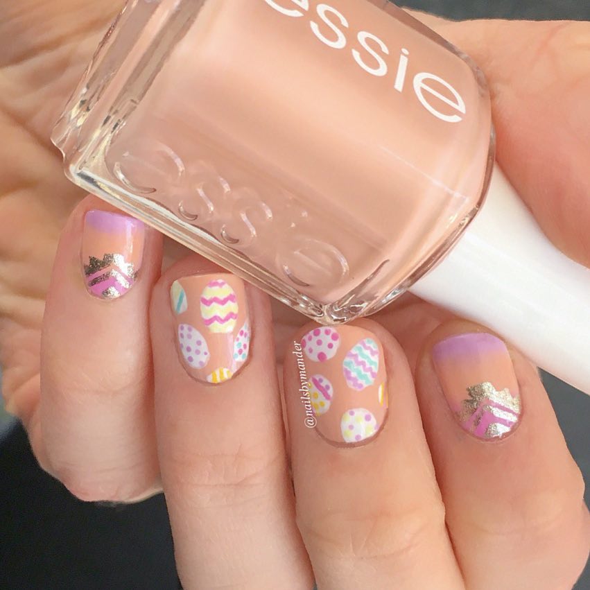 Cutest Eggs Design Amazing Short Nails