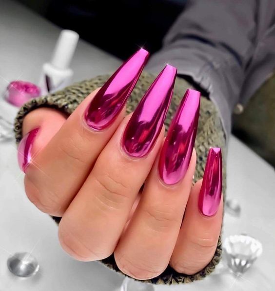 Unique Dark Pink Coffin Nails for Spring