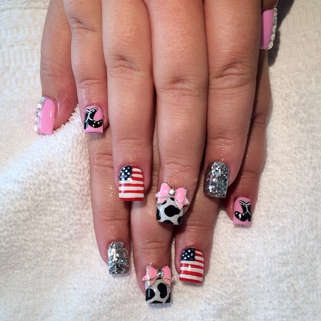 Artistic Nail Art Design for Square Nails