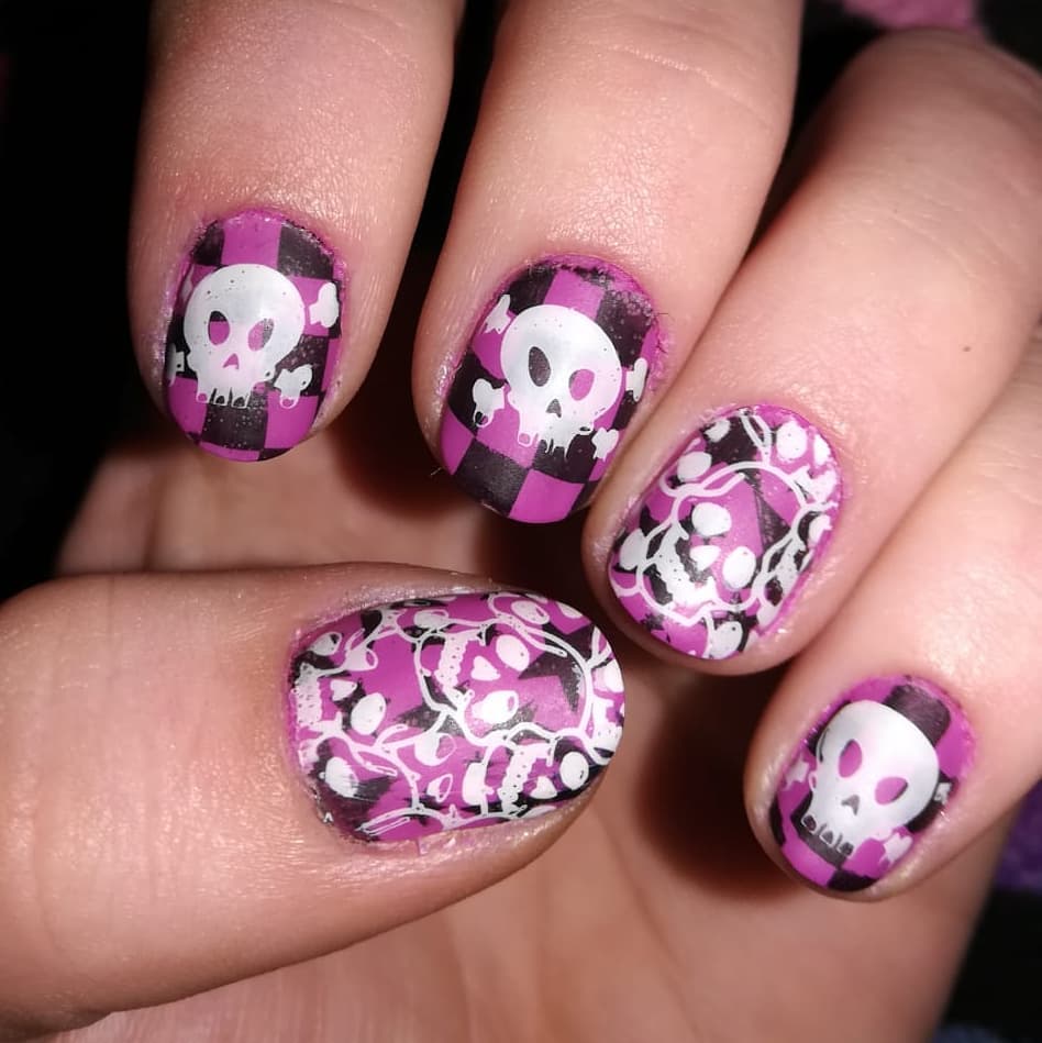 Skull Design Nail Art for Checkered Design Purple Black Nails