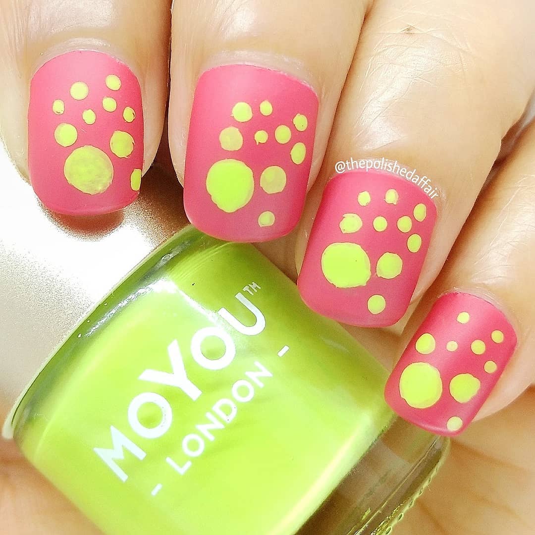 Fast Last Minute Simple Pink Nails with Polka Dotted Nail Art