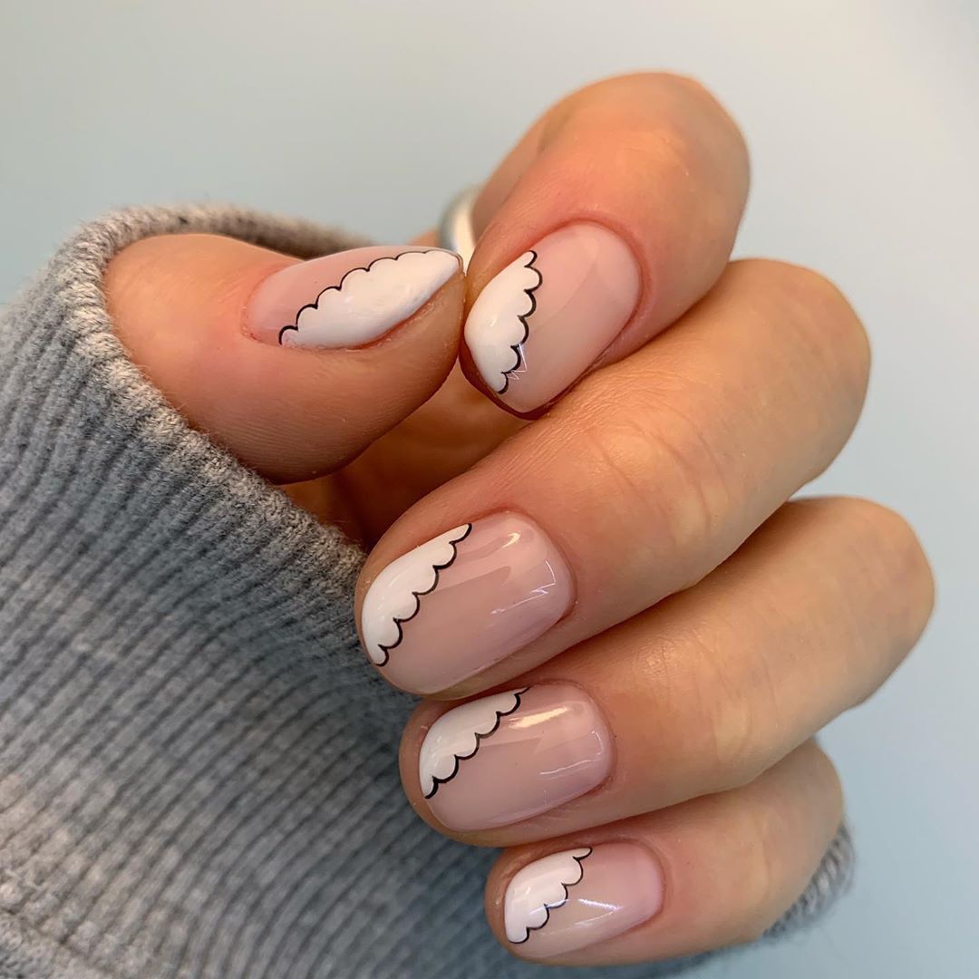 Feather Design Cute Nail Art Design