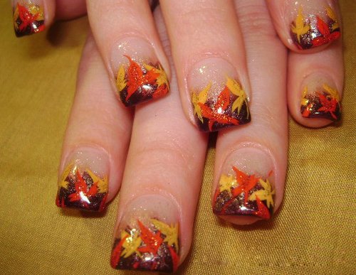 Dainty Dry Flower and Leaf Motif Fall Holiday Manicure For Glossy Nude Square Nails