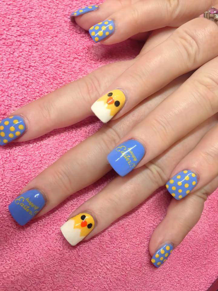 Sweet Easter Chicks On Light Glossy Blue, White and Yellow Dotted Square Nail Art