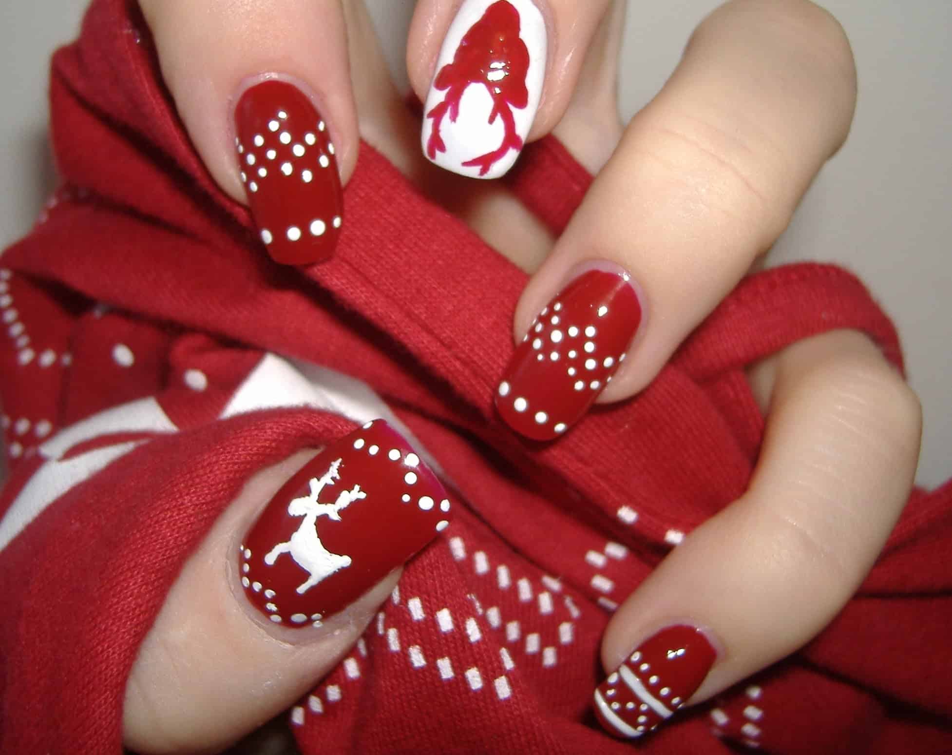 Red and white reindeer nails