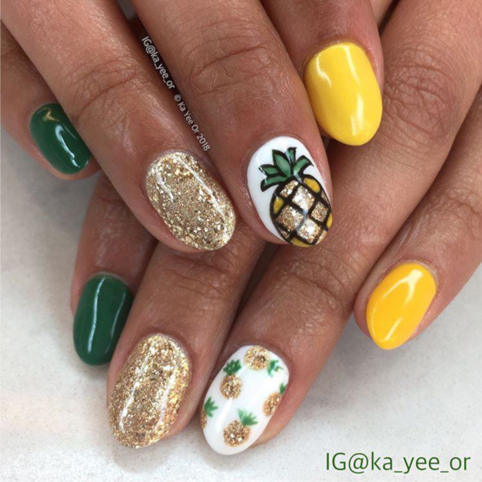 Fun Vacation Themed Nail Ideas 