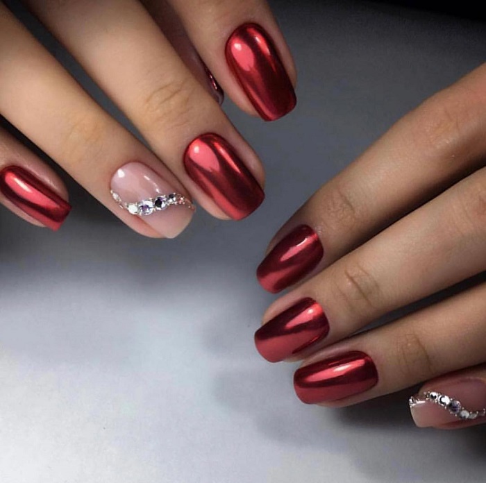 Metallic-Nail-Art-To-Shine-All-The-Way-red