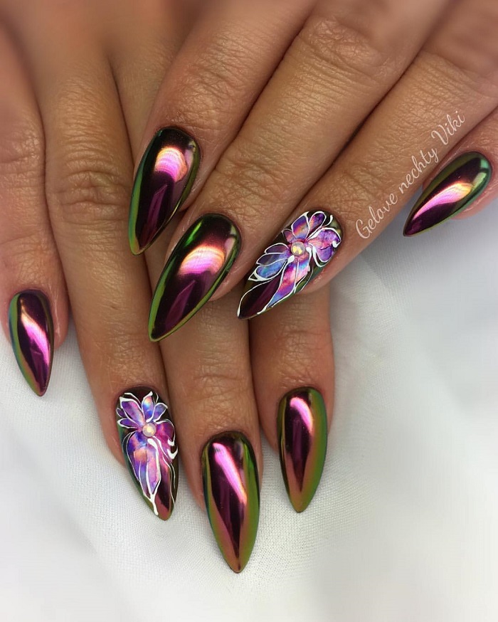 Metallic-Nail-Art-To-Shine-All-The-Way-multicolored florals