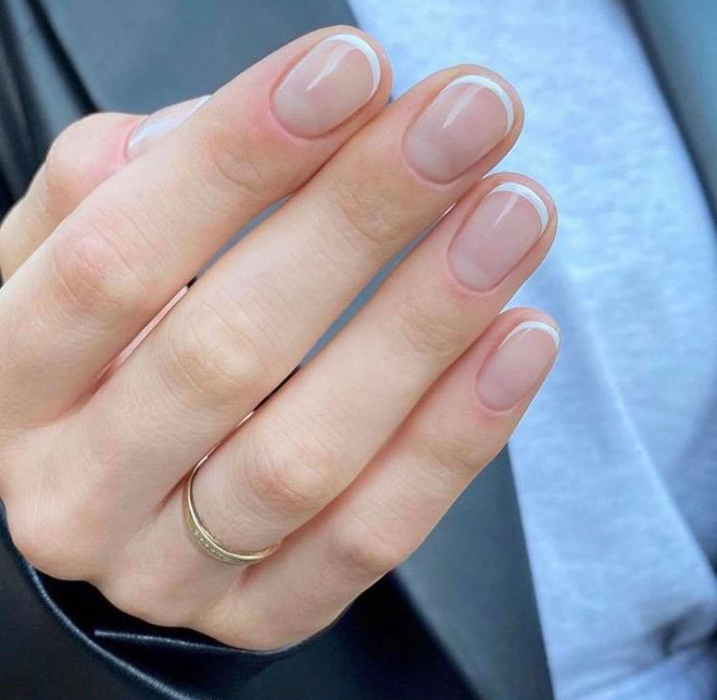 minimal barely-there nails are trending