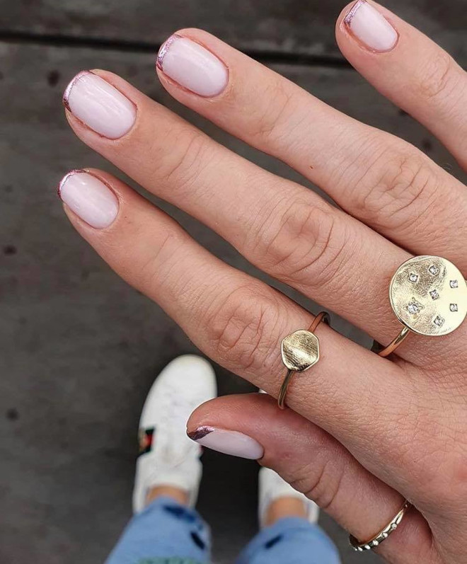 minimal barely-there nails are trending