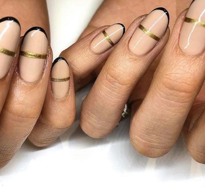 minimal barely-there nails are trending