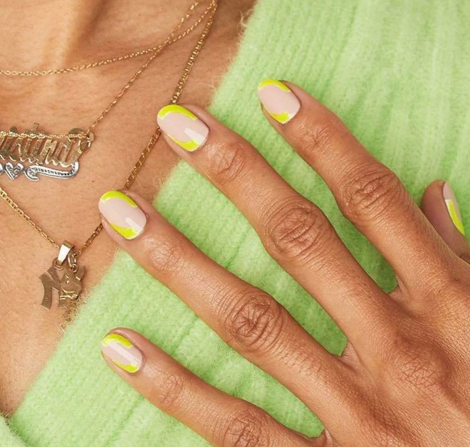 minimal barely-there nails are trending