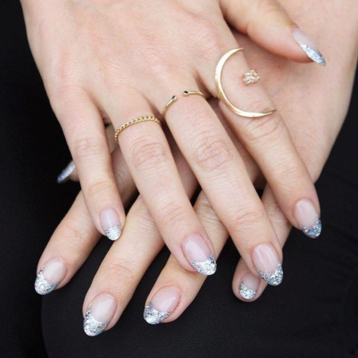 Neutral Nail Ideas That Go With Everything glitter nails