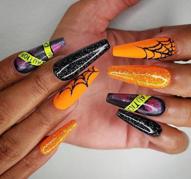 spook-tacular halloween nail designs