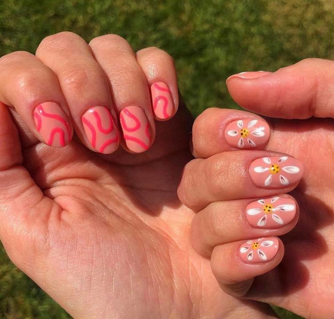 mismatched manicure is trending mismatched nails