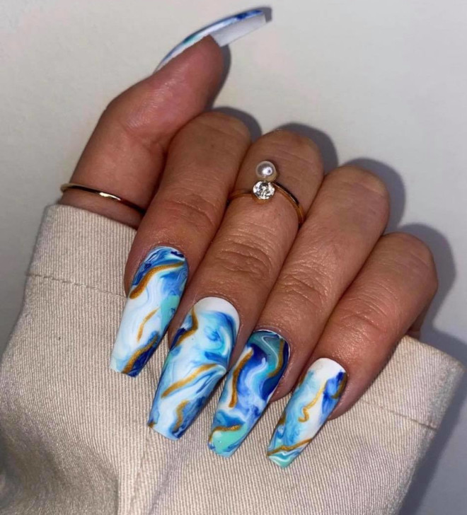 marble nails for winter