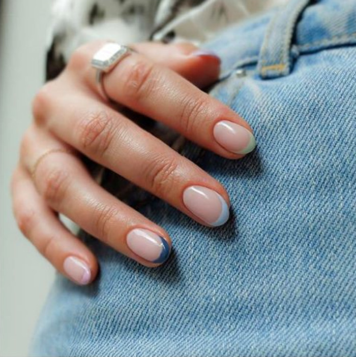 tonal nail art trend