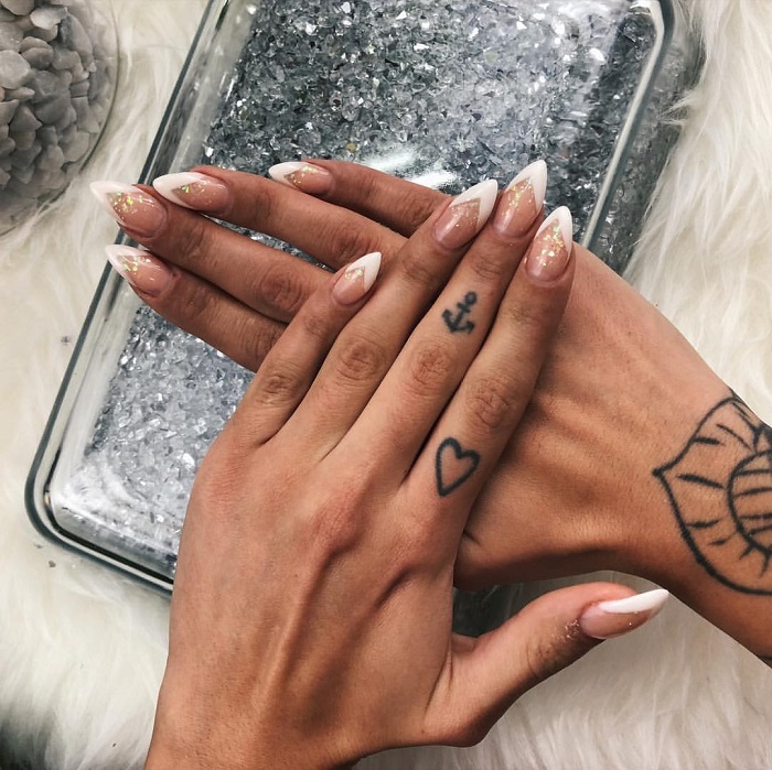 The Trendiest French Manicure Inspo For Winter white sparkle