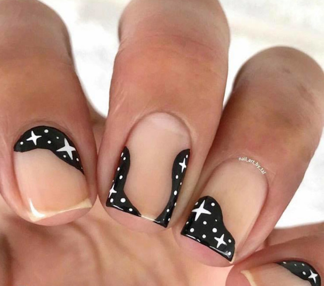 star nails are trending