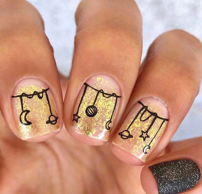 star nails are trending