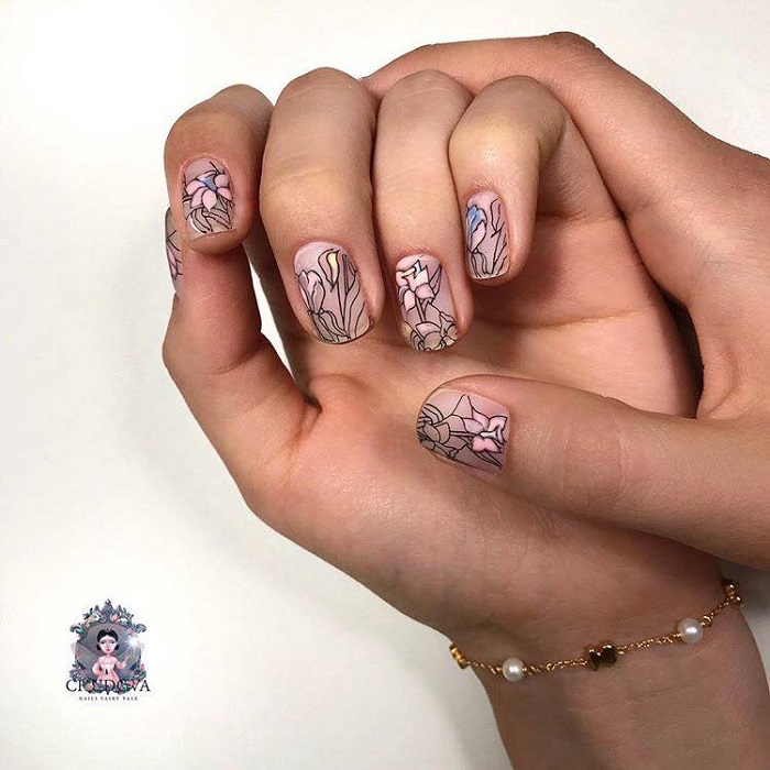 Wedding-Nail-Art-For-The-Sophisticated-Bride-floral